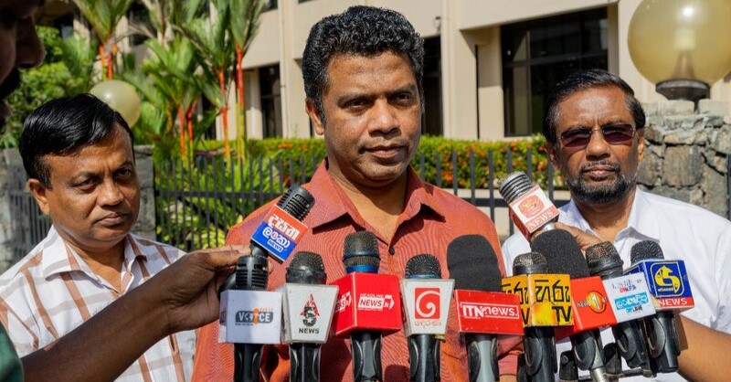 ආණ්ඩුකාරවරයාගේ අනීතික ක්‍රියා ගැන මාලිමාවෙන් පැමිණිල්ලක්