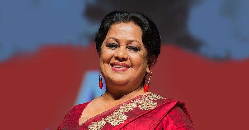 අපට බොහෝ දේ ඉතිරි කළ ඇය නික්ම ගියාය