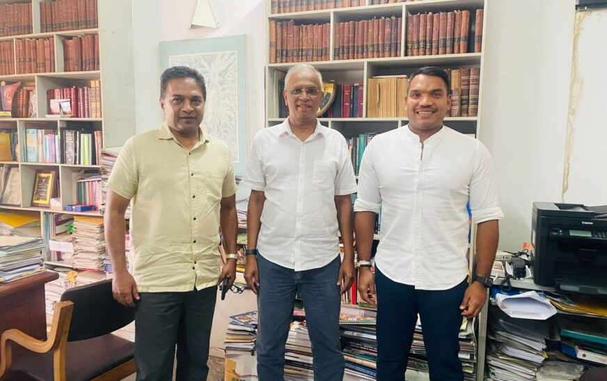 එදා කොටි හිතවාදීන් වූ දෙමළ සන්ධානය සමග අද රාජපක්ෂවරු සාකච්ඡා මේසයේ
