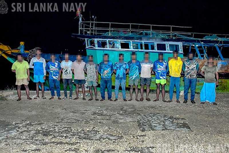 ඉන්දීය ධීවරයින් 14ක් යාත්‍රාව සමග අත්අඩංගුවට