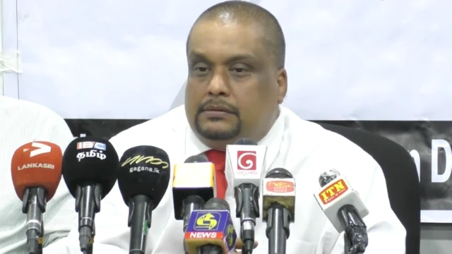 වෛද්‍ය රුක්ෂාන් බෙල්ලනගේ වැඩ තහනම්