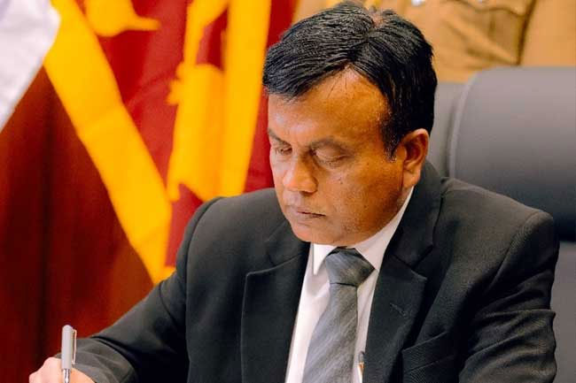 ශ්‍රී ලංකාවට කුඩු සපයන ප්‍රධාන ජාවාරම්කරුවන් 29ක් CID අත්අඩංගුවට; දේශපාලනඥයන් මැතිවරණ කළේ මේ සල්ලිවලින් – සුනිල් වටගල