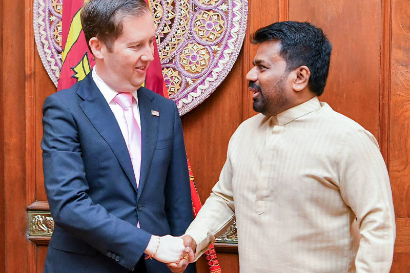 අමෙරිකානු විශේෂ නියෝජිත සහ ජනාධිපති අතර හමුවක්; මැදපෙරදිග අර්බුදයේ ලංකාවේ ස්ථාවරය ගැන පැහැදිලි කරයි