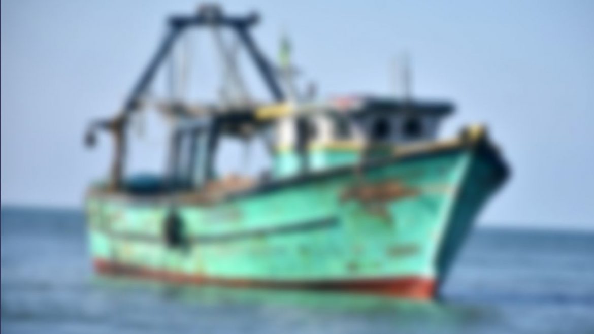 මත්ද්‍රව්‍ය සමඟ ඇල්ලු යාත්‍රාව දික්ඔිවිට වරායට