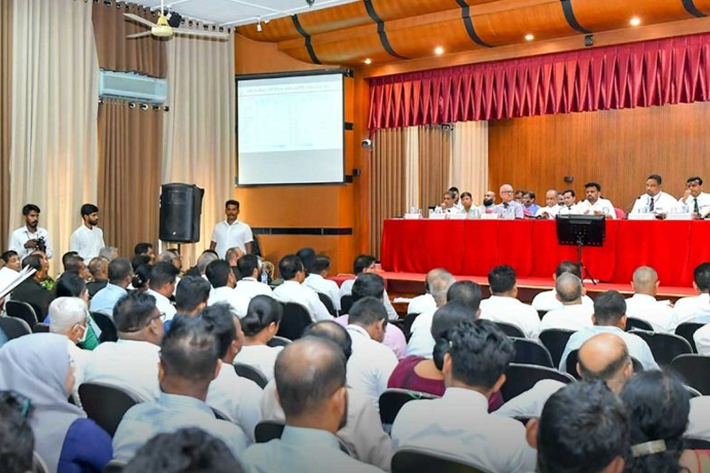 නැගෙනහිර සංවර්ධනයට සහ ඉඩම් සුරැකීමට ජනපතිගෙන් විශේෂ වැඩපිළිවෙළක්