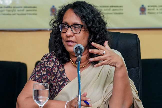 උසස් පෙළ වෘත්තීය විෂය ධාරාව ලෝකයේ අවශ්‍යතාවලට අනුව නවීකරණය කළ යුතුයි – අග්‍රාමාත්‍ය හරිනි අමරසූරිය