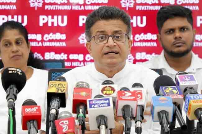 සුරේෂ් සලේගේ දුරකථනයේ උදය ගම්මන්පිලගේ වීඩියෝ තිබෙනවාද? දත්ත ආරක්ෂාව වෙනුවෙන් දරන දැවැන්ත ප්‍රයත්නය හමුවේ අසත්‍ය ප්‍රචාර ?
