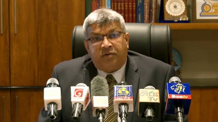 “මේක විපක්ෂයක් නෙමෙයි, සර්කස් එකක්!” – හර්ෂණ නානායක්කාරගෙන් සැර ප්‍රකාශයක්