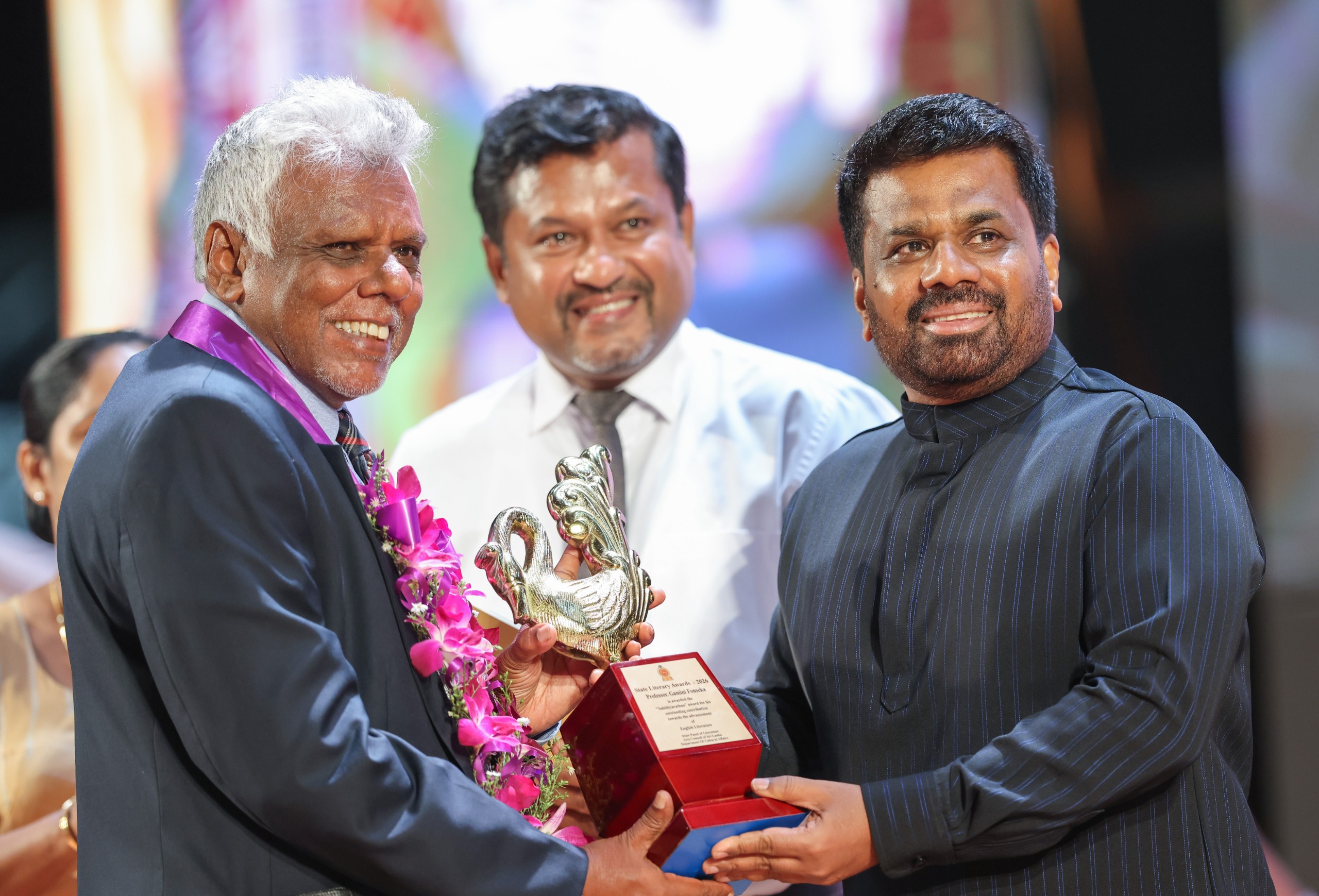 67 වැනි රාජ්‍ය සාහිත්‍ය සම්මාන ප්‍රදානෝත්සවය ජනාධිපති අනුර කුමාර දිසානායකගේ ප්‍රධානත්වයෙන්